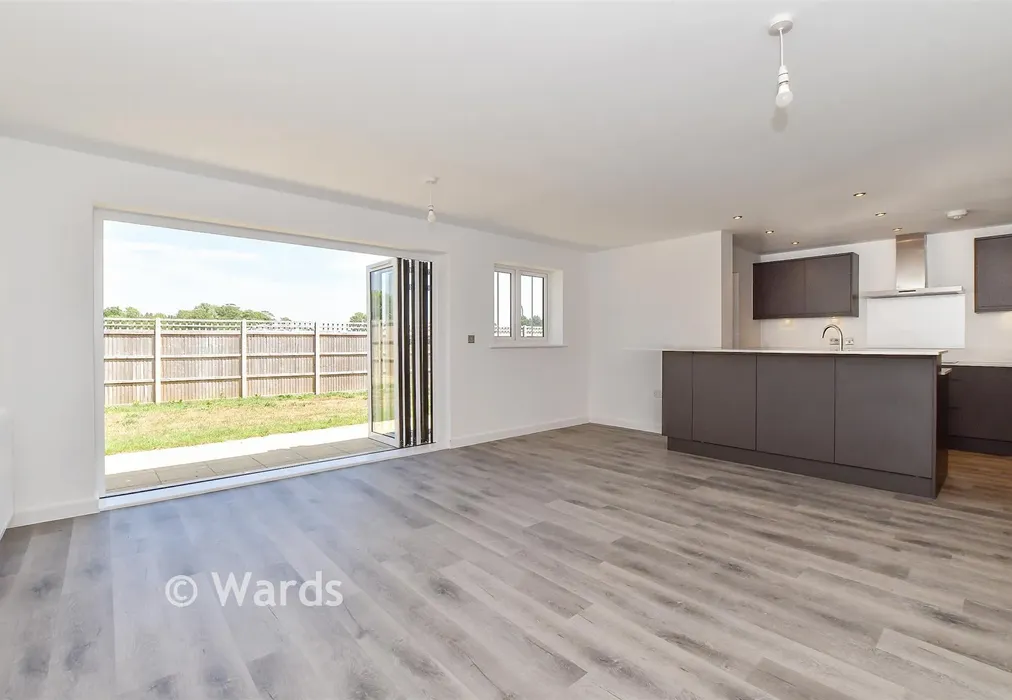 Internal Lifestyle Photograph - The Maude, Maude Close, New Romney, Kent - Wards of Kent