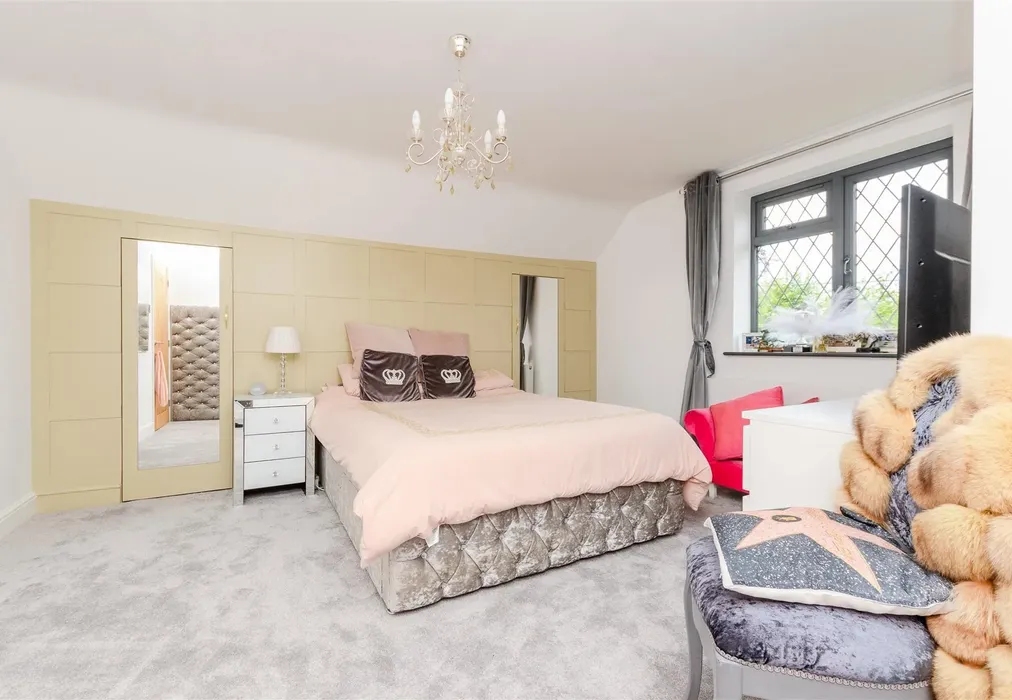 Bedroom 2 - Priestwood Road, Meopham, Gravesend, Kent - Wards of Kent