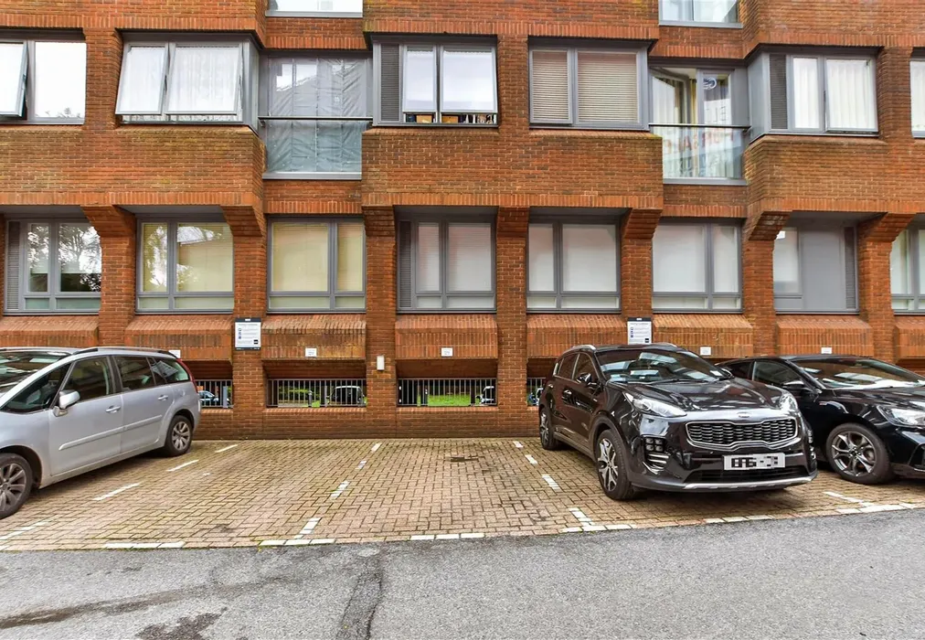 Driveway/Parking - Wood Street, East Grinstead, West Sussex - Wards of Kent