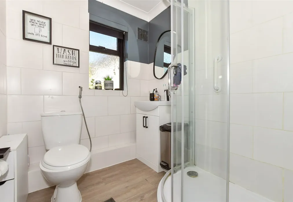 Shower Room - Coleman Crescent, Ramsgate, Kent - Wards of Kent