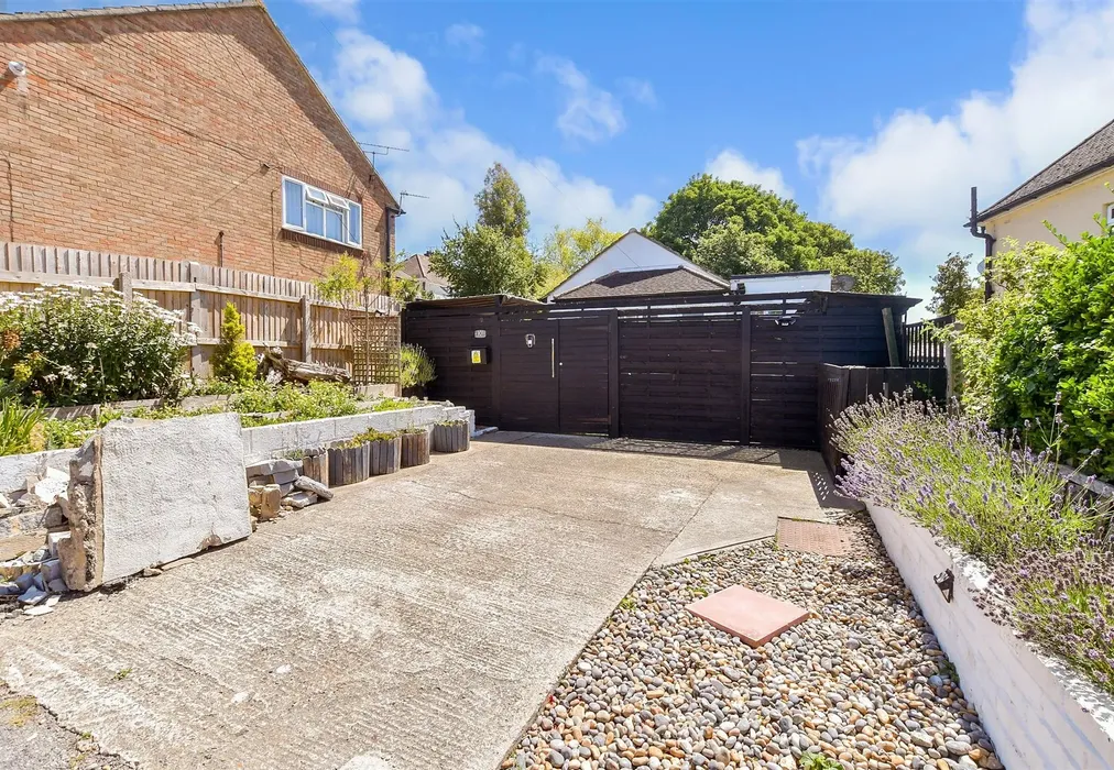 Driveway/Parking - Coleman Crescent, Ramsgate, Kent - Wards of Kent