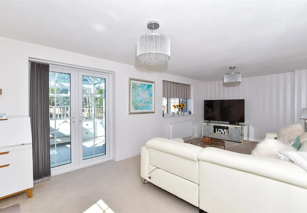 Lounge - Lodge Close, Allington, Maidstone, Kent - Wards of Kent