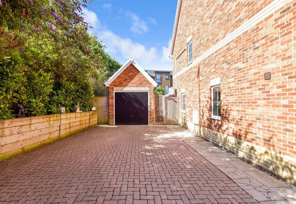 Garage - Lodge Close, Allington, Maidstone, Kent - Wards of Kent