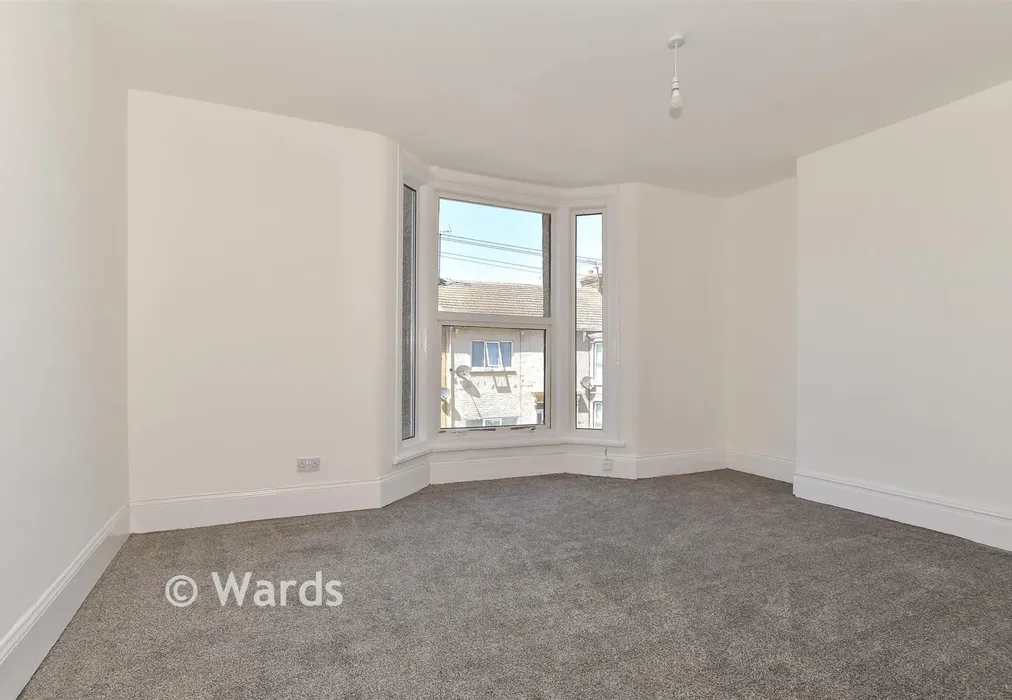 Lounge - Alma Road, Sheerness, Kent - Wards of Kent