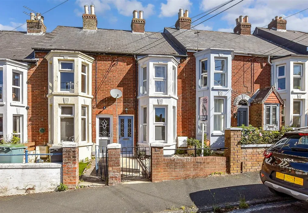 External (Web) - Albert Road, Gurnard, Isle of Wight - Wards of Kent