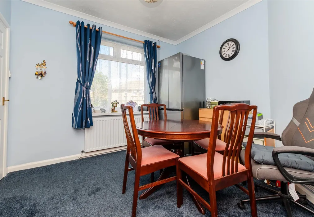 Dining Room - Dale Road, Rochester, Kent - Wards of Kent