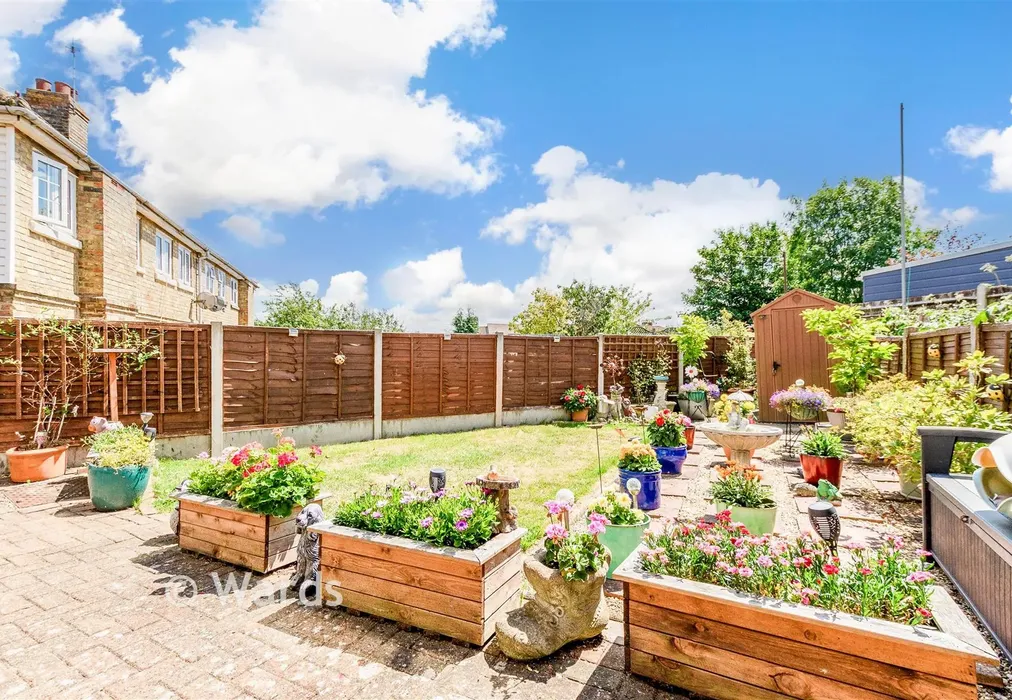 Rear Garden - Dale Road, Rochester, Kent - Wards of Kent