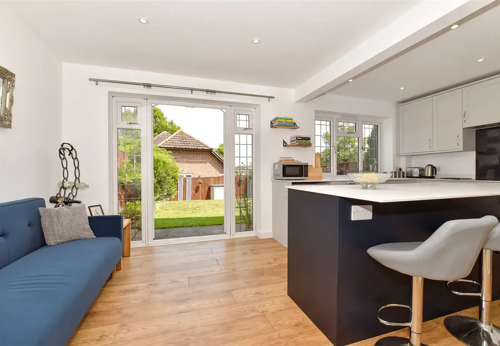 Internal Lifestyle Photograph - Trench Road, Tonbridge, Kent - Wards of Kent