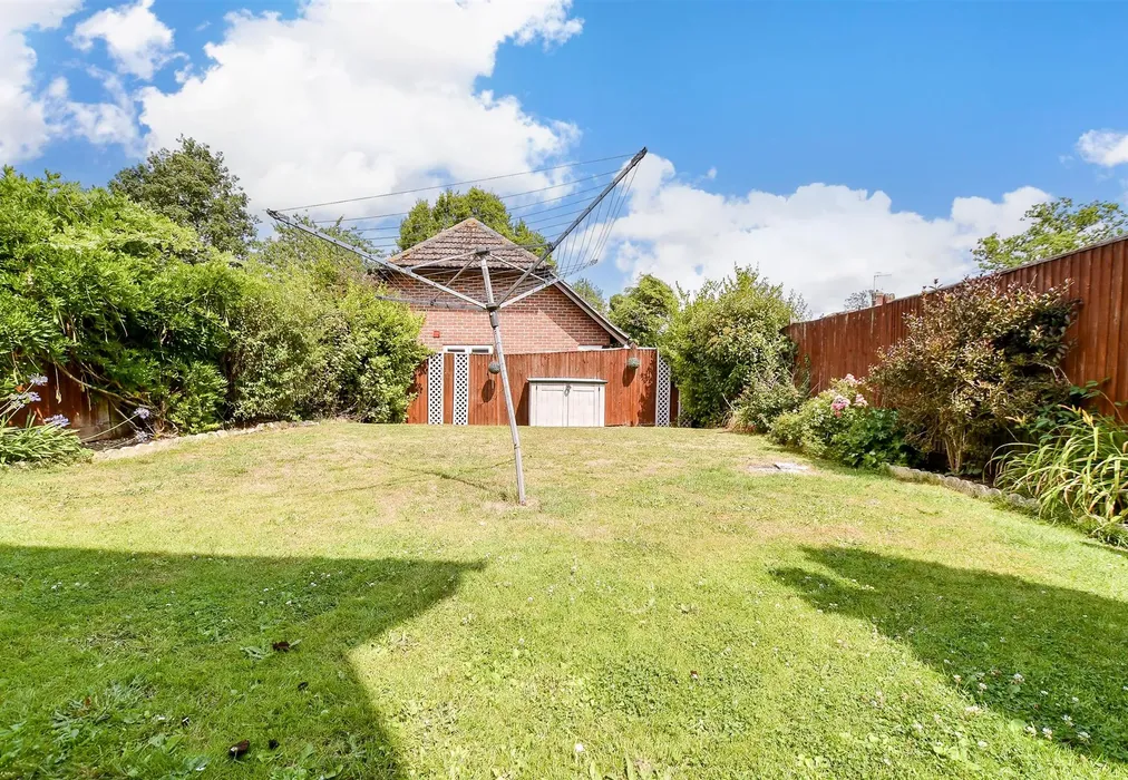 Rear Garden - Trench Road, Tonbridge, Kent - Wards of Kent
