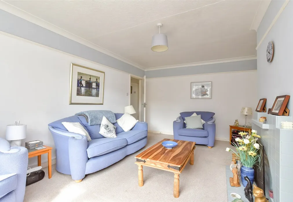 Lounge - Findon Road, Worthing, West Sussex - Wards of Kent
