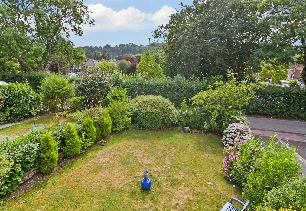 Views To Front - Findon Road, Worthing, West Sussex - Wards of Kent
