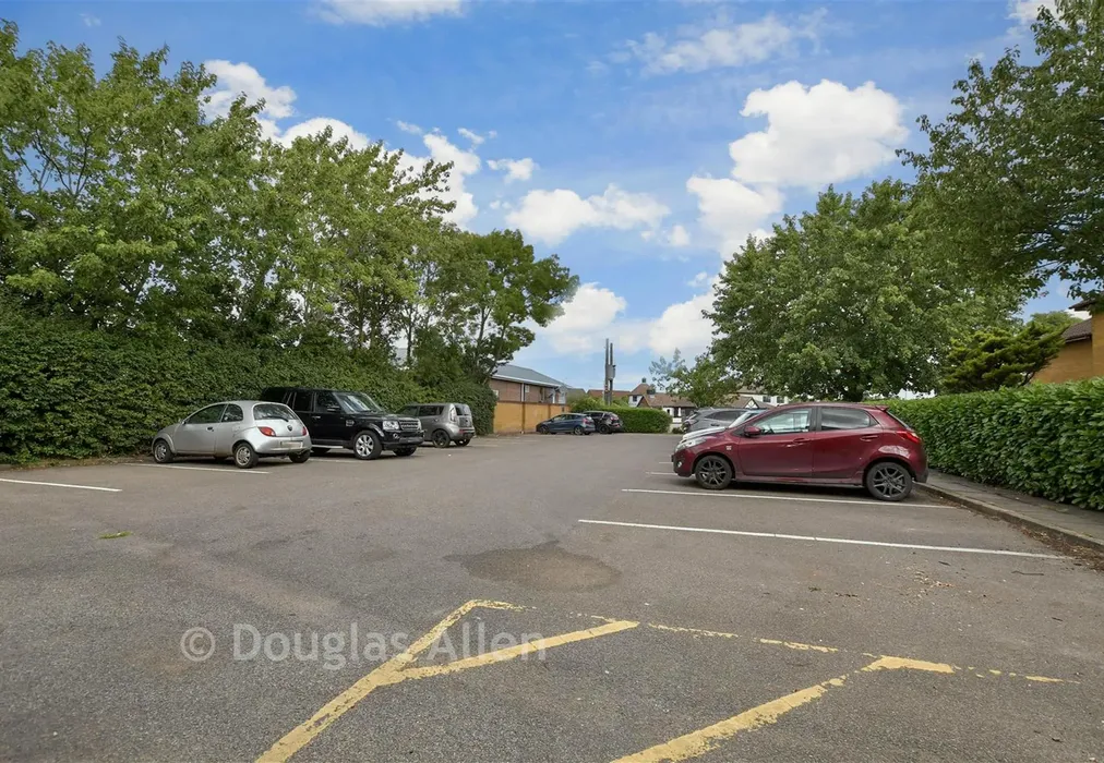 Internal Lifestyle Photograph - Radwinter Avenue, Wickford, Essex - Wards of Kent