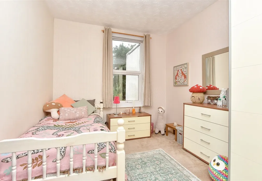 Bedroom 2 - Paget Street, Gillingham, Kent - Wards of Kent