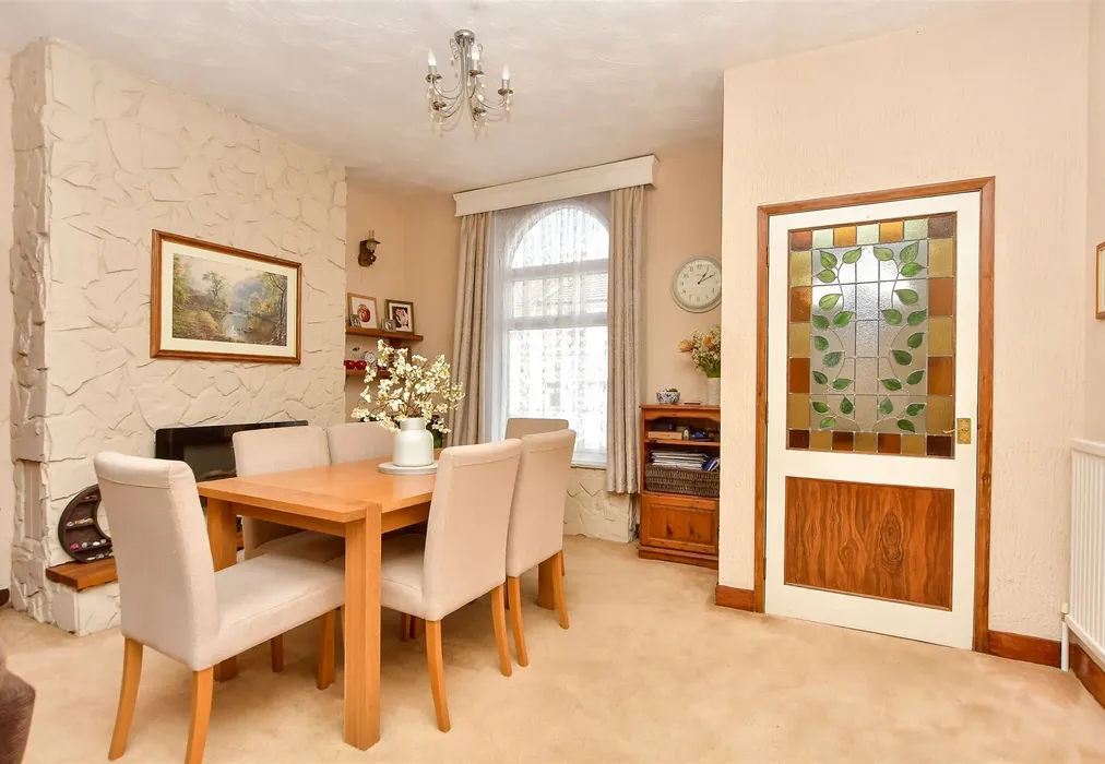 Dining Area - Paget Street, Gillingham, Kent - Wards of Kent