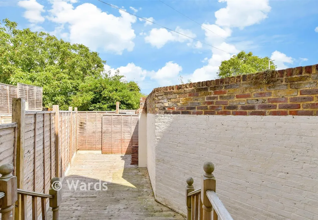 Rear Garden - West Street, Faversham, Kent - Wards of Kent