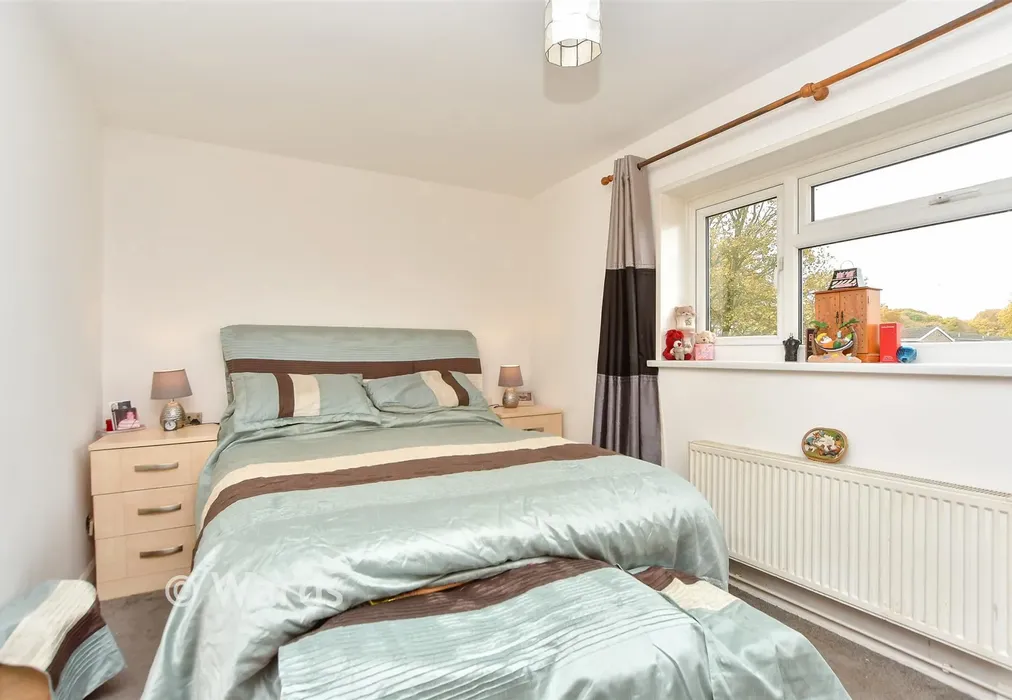 Bedroom - Renown Road, Lords Wood, Chatham, Kent - Wards of Kent
