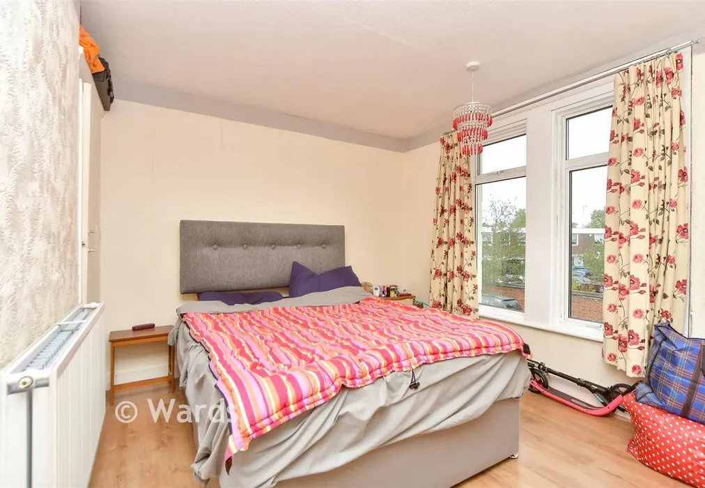 Bedroom 1 - Windmill Road, Gillingham, Kent - Wards of Kent