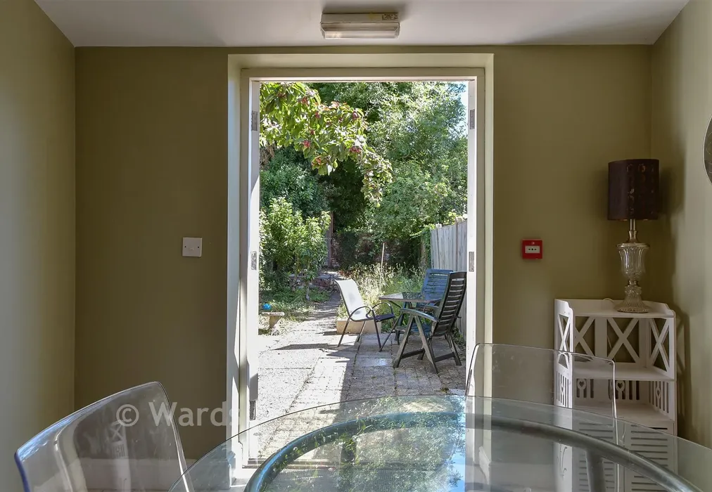 Breakfast Room - St. Mary's Street, Canterbury, Kent - Wards of Kent