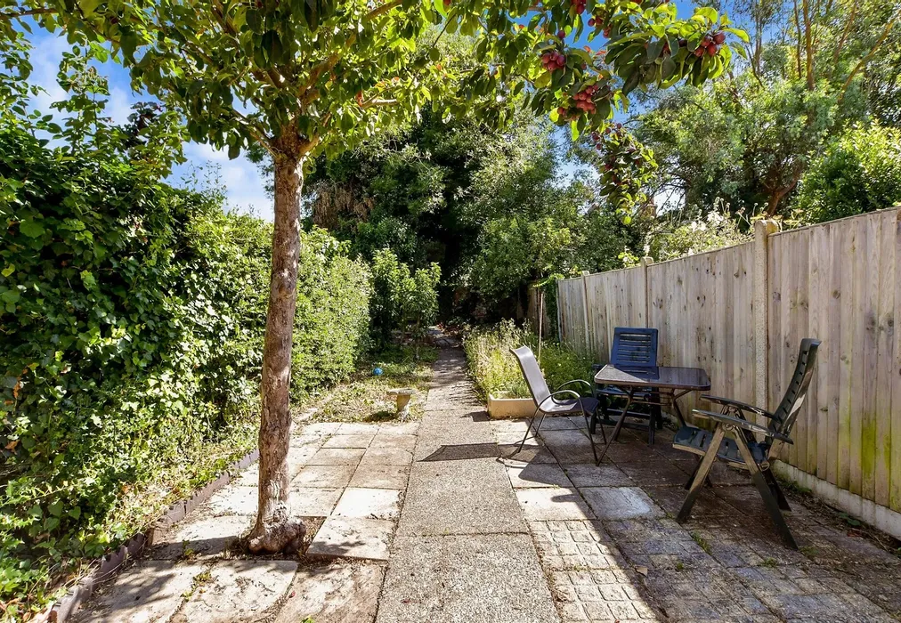 Rear Garden - St. Mary's Street, Canterbury, Kent - Wards of Kent