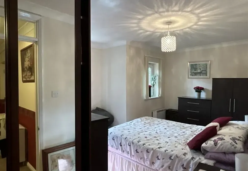 Bedroom 1 - Fairfield Road, Broadstairs, Kent - Wards of Kent