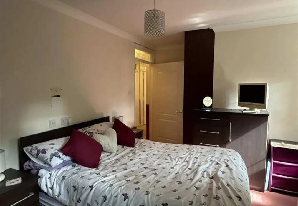 Bedroom 1 - Fairfield Road, Broadstairs, Kent - Wards of Kent