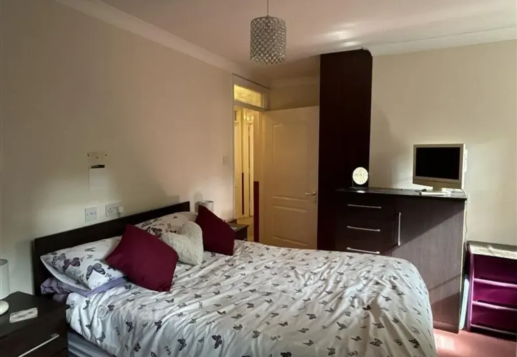 Bedroom 1 - Fairfield Road, Broadstairs, Kent - Wards of Kent