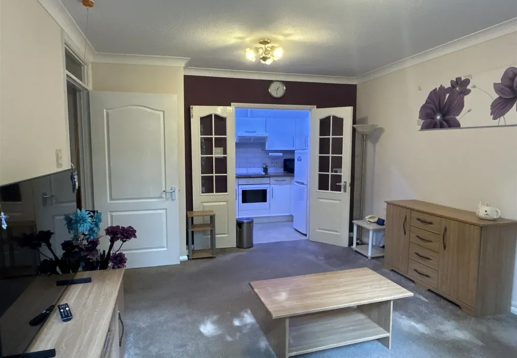Lounge - Fairfield Road, Broadstairs, Kent - Wards of Kent