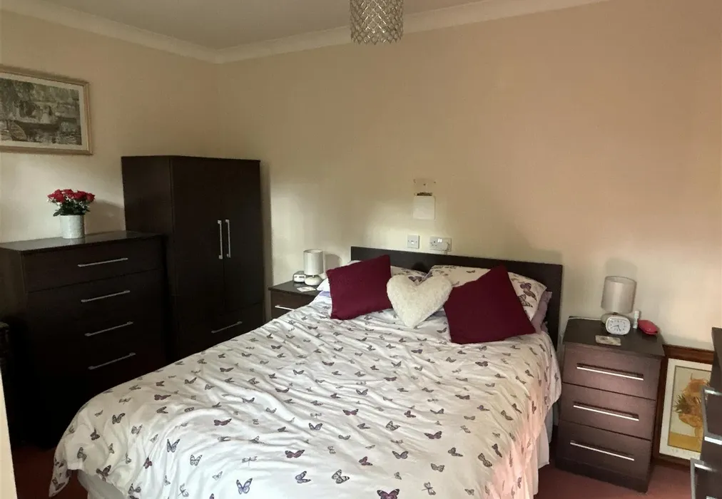 Bedroom 1 - Fairfield Road, Broadstairs, Kent - Wards of Kent