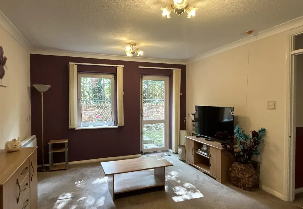 Lounge - Fairfield Road, Broadstairs, Kent - Wards of Kent