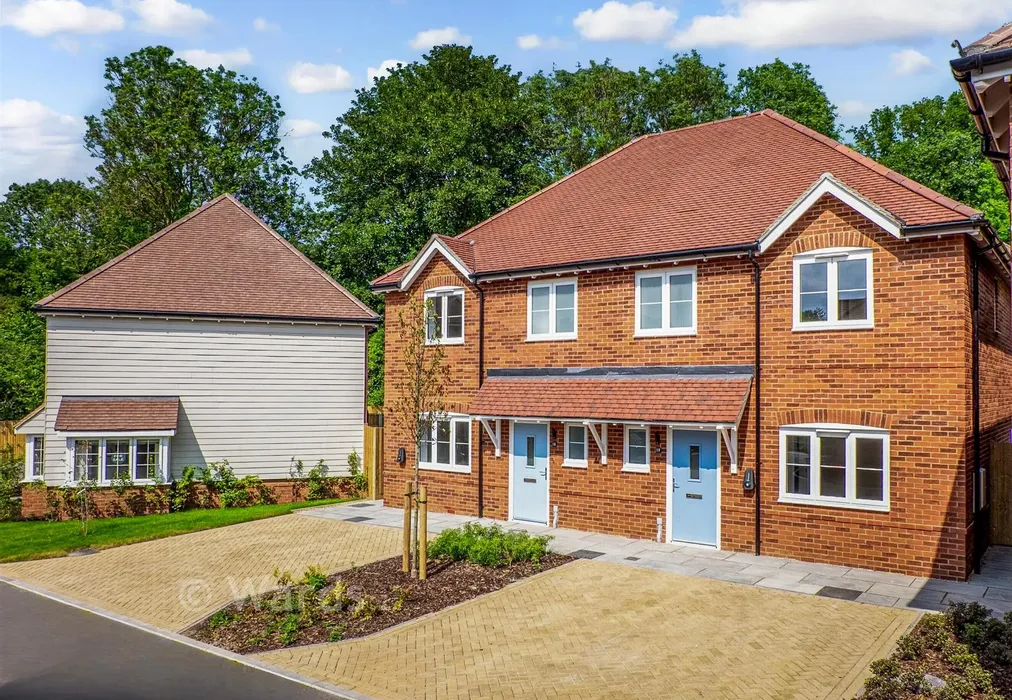 Front - Old Halt Close, Fernham Homes At Fawkham Rm, Longfield, Kent - Wards of Kent