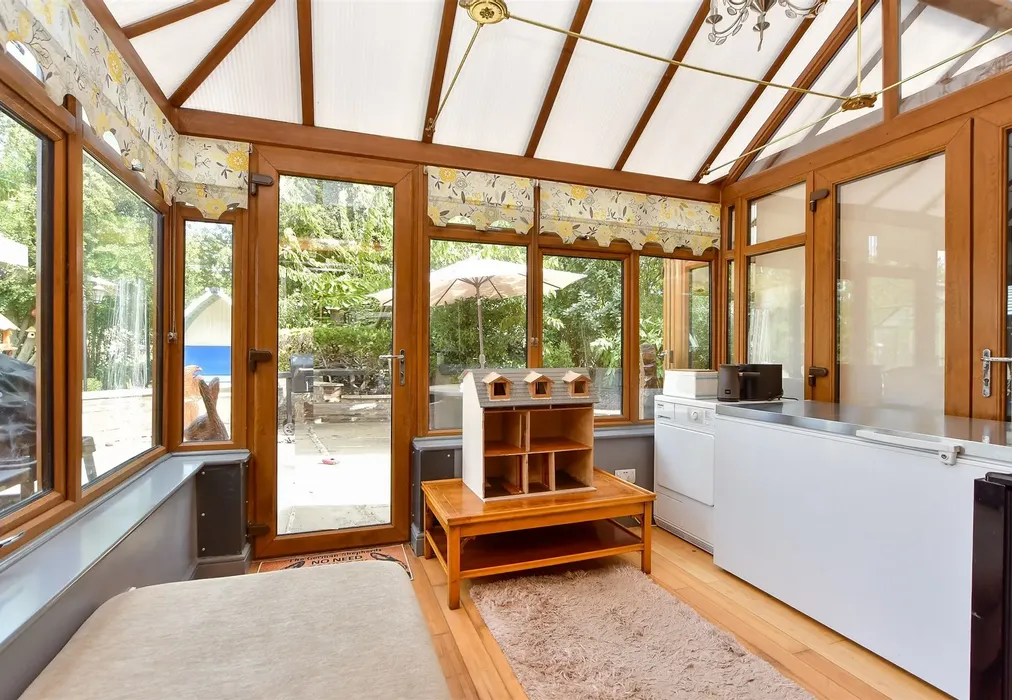 Conservatory 1 - Nelson Avenue, Minster On Sea, Sheerness, Kent - Wards of Kent