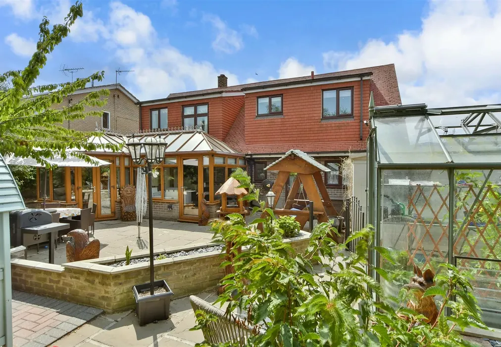 Rear Garden - Nelson Avenue, Minster On Sea, Sheerness, Kent - Wards of Kent