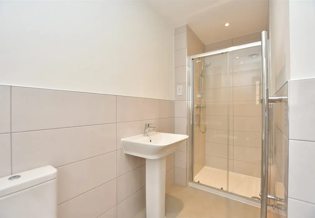 Example En-Suite Shower Room - Scocles Road, Blake Gardens, Minster On Sea, Sheerness, Kent - Wards of Kent