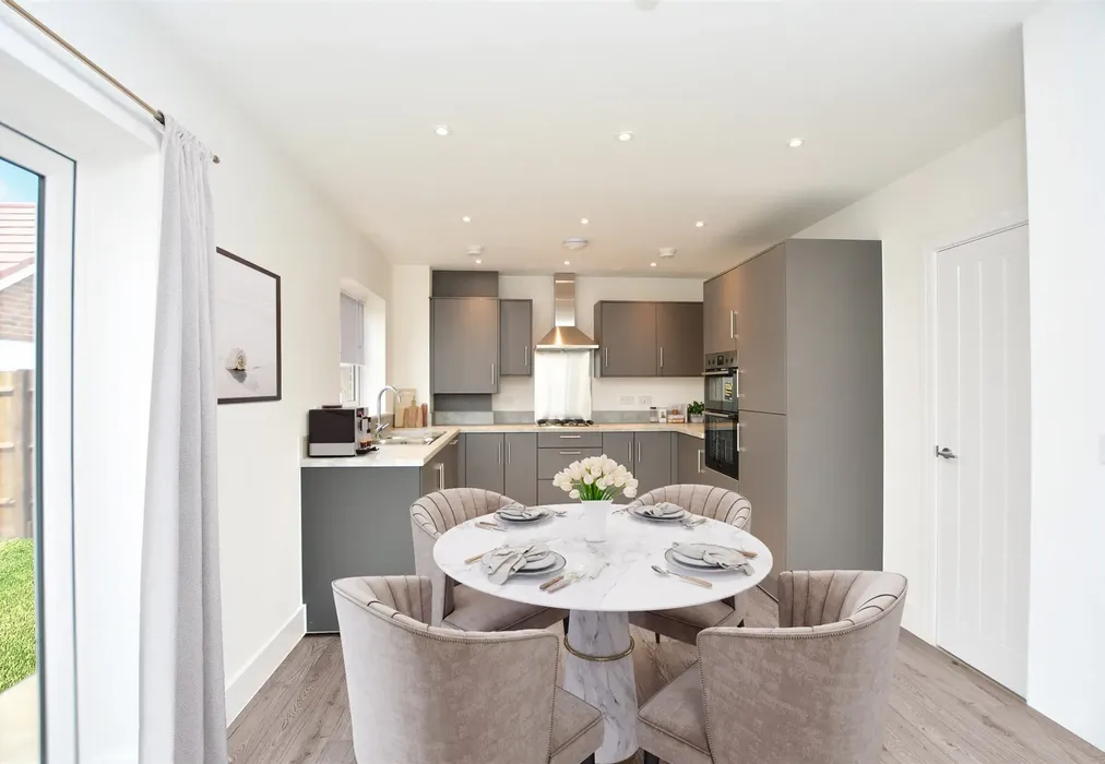 Example Kitchen/Dining - Scocles Road, Blake Gardens, Minster On Sea, Sheerness, Kent - Wards of Kent