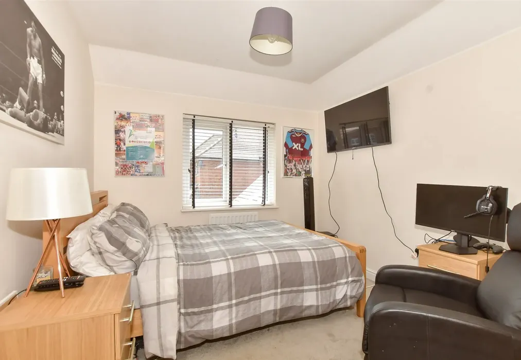 Bedroom 2 - Colt Place, Herne Bay, Kent - Wards of Kent