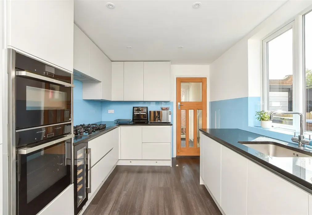 Kitchen - Northdown Road, Margate, Kent - Wards of Kent