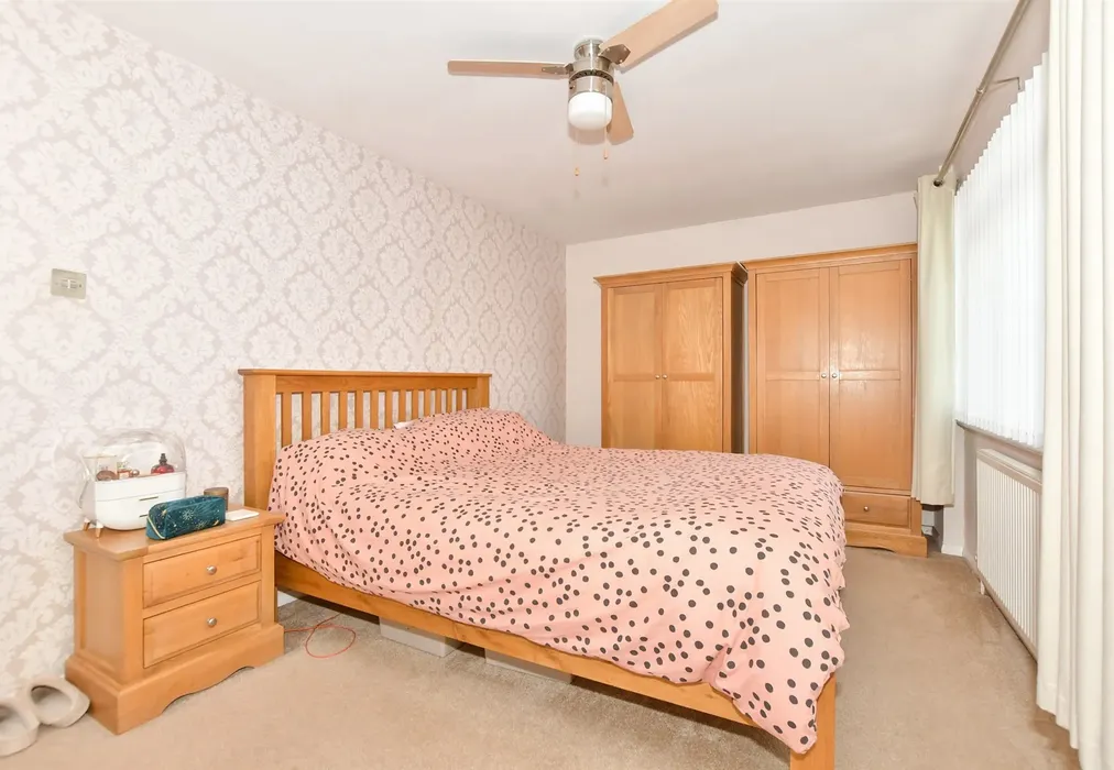 Bedroom 1 - Enbrook Road, Sandgate, Folkestone, Kent - Wards of Kent