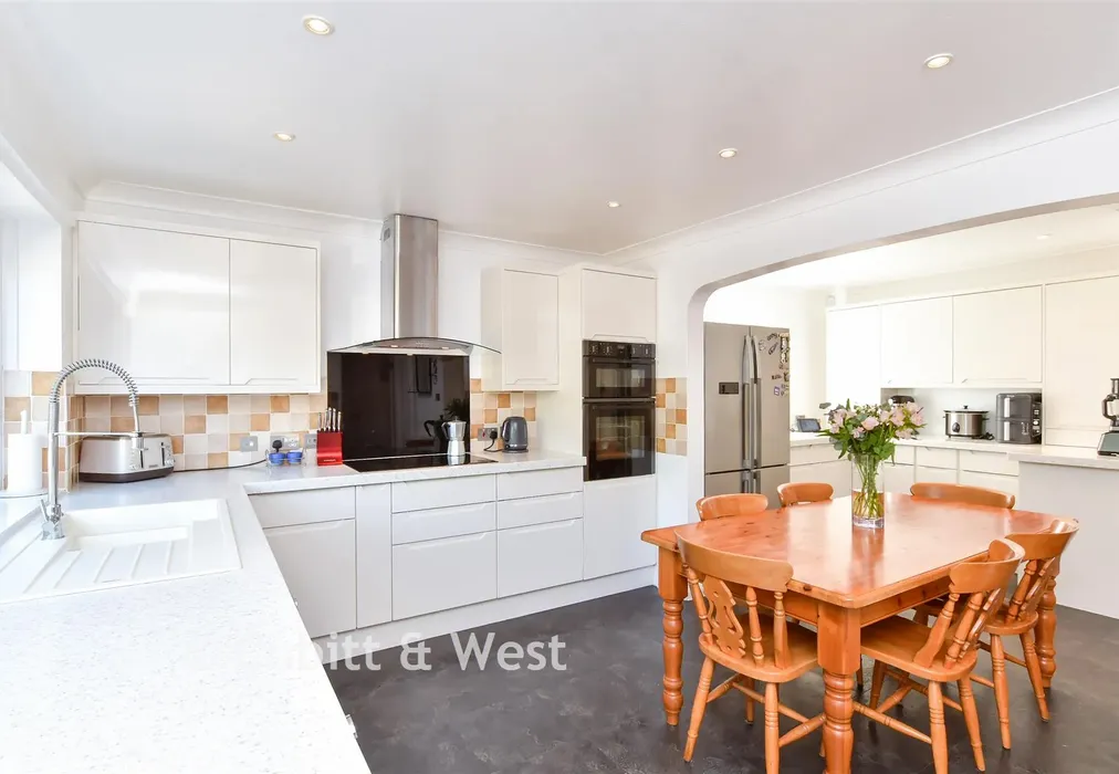 Kitchen/ Dining Room - Crescent Drive North, Woodingdean, Brighton, East Sussex - Wards of Kent