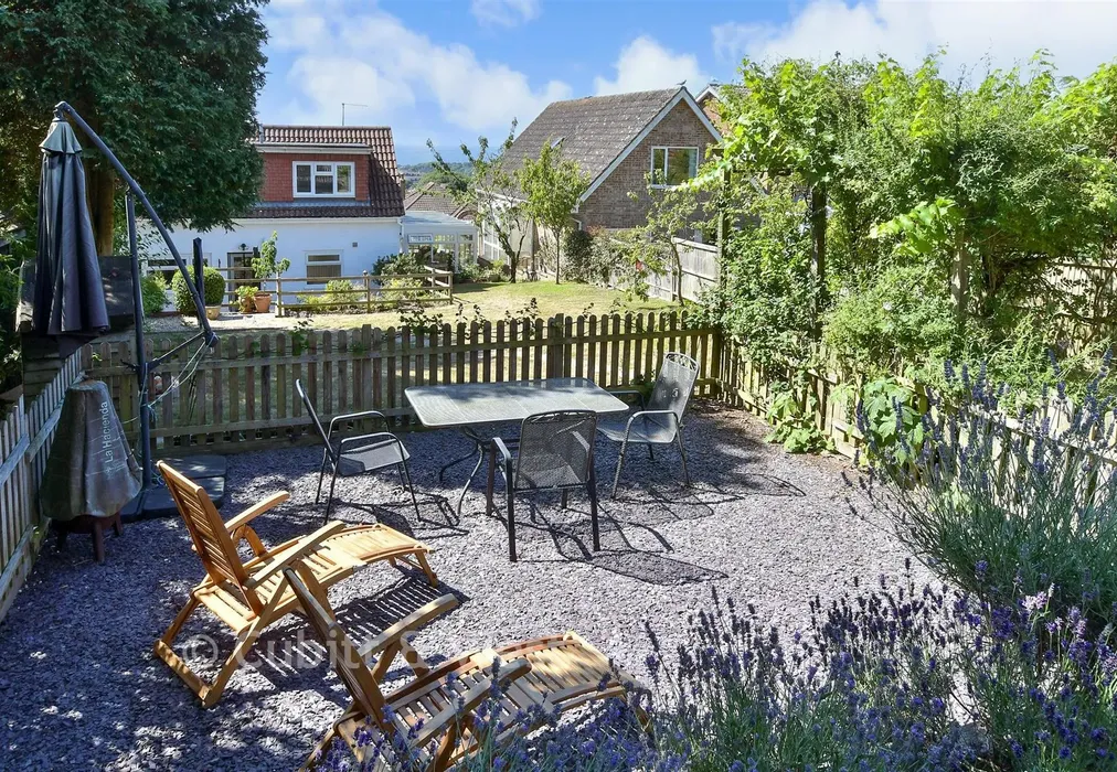 Rear Garden - Crescent Drive North, Woodingdean, Brighton, East Sussex - Wards of Kent
