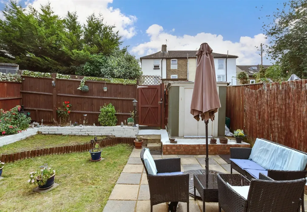 Rear Garden - Perry Street, Maidstone, Kent - Wards of Kent