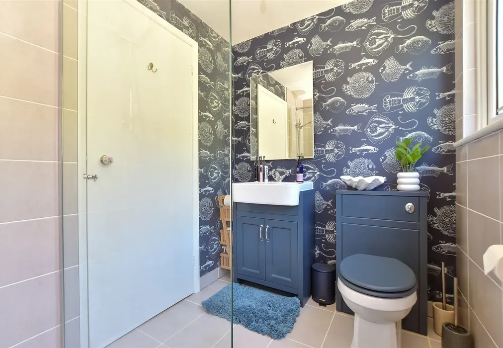Shower Room - Leeson Road, Ventnor, Isle of Wight - Wards of Kent