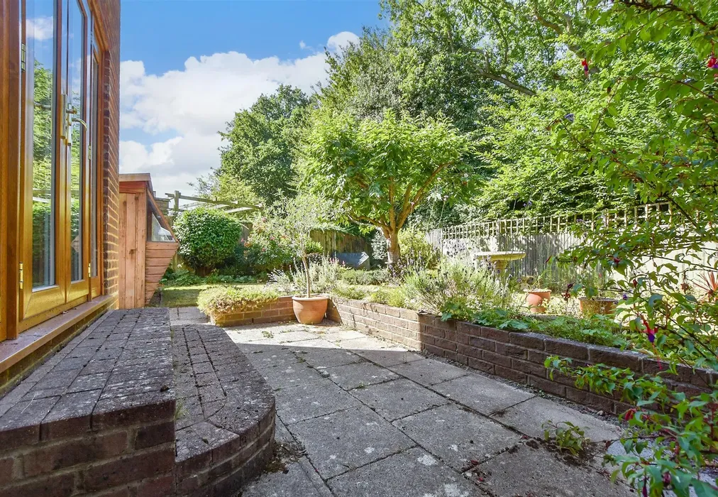 Patio / Decking - Beacon Walk, Tenterden, Kent - Wards of Kent