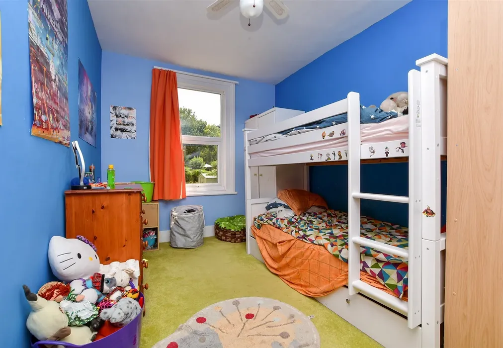 Bedroom 2 - Margate Road, Ramsgate, Kent - Wards of Kent