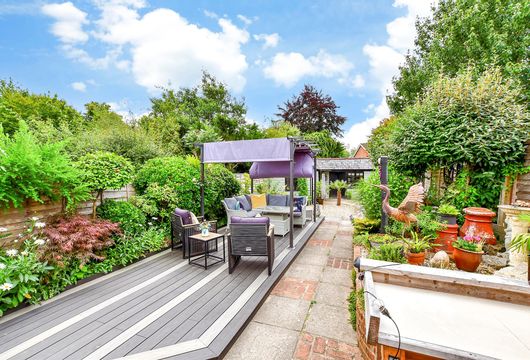 Whichers Gate Road, Rowland's Castle, Hampshire - Wards of Kent