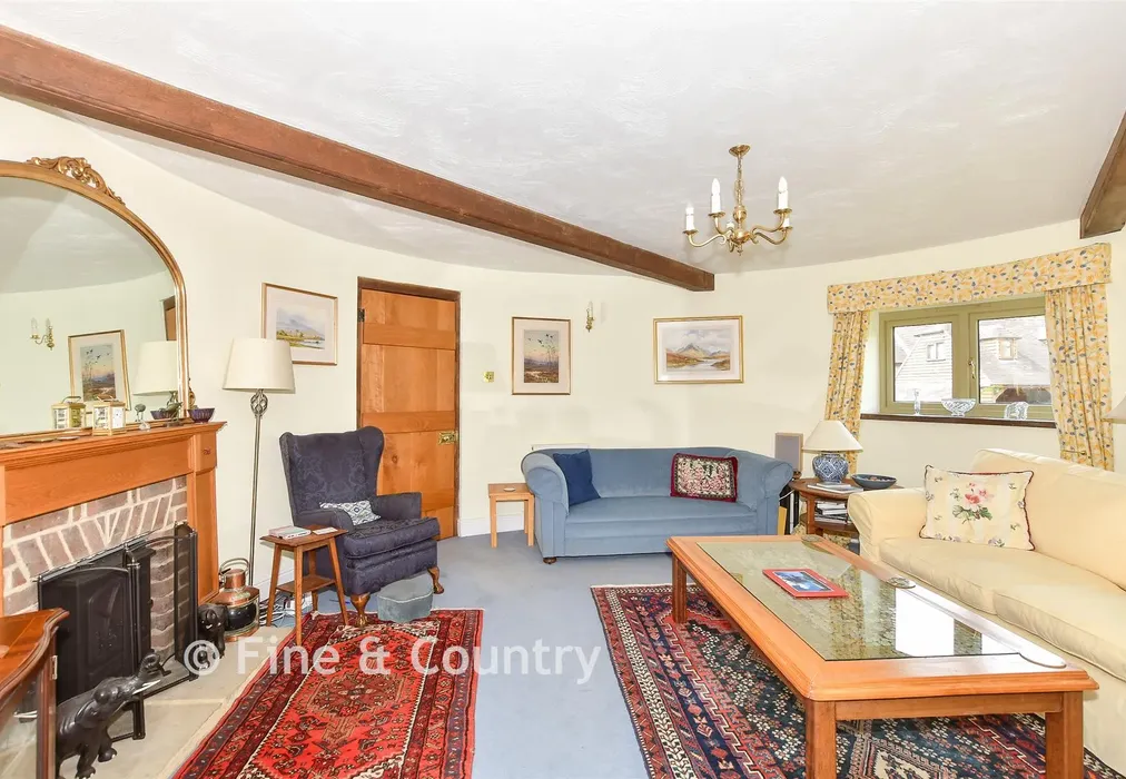 Living Room - Gillridge Lane, Crowborough, East Sussex - Wards of Kent
