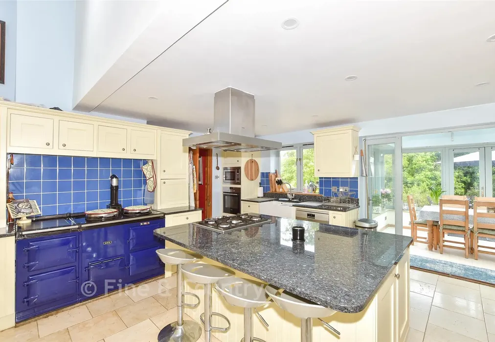 Kitchen - Gillridge Lane, Crowborough, East Sussex - Wards of Kent