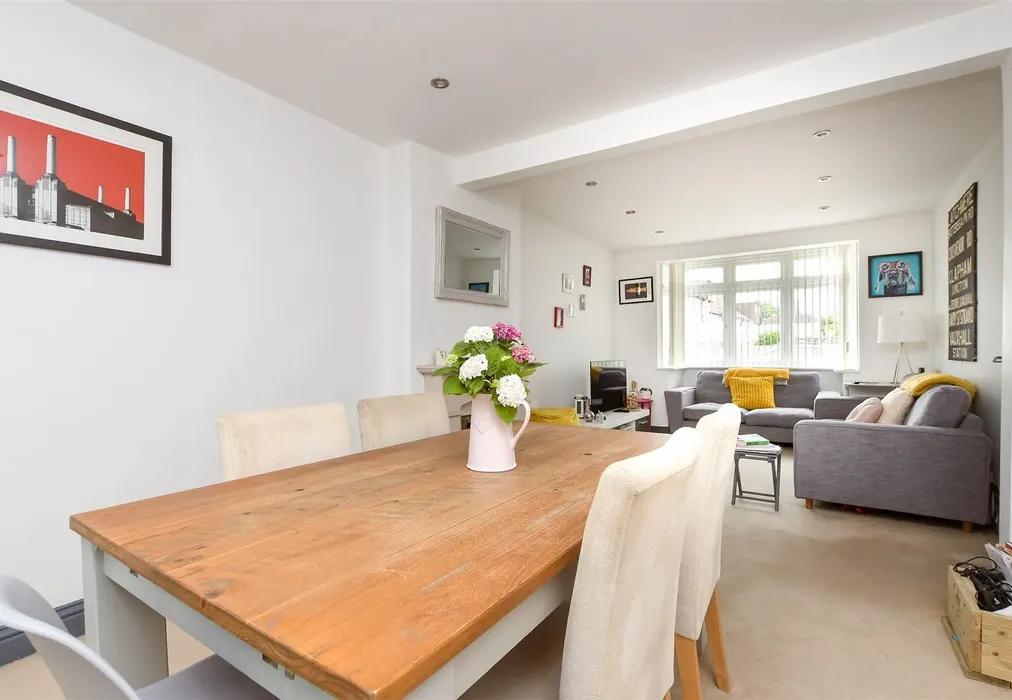 Dining Area - Dilston Road, Leatherhead, Surrey - Wards of Kent