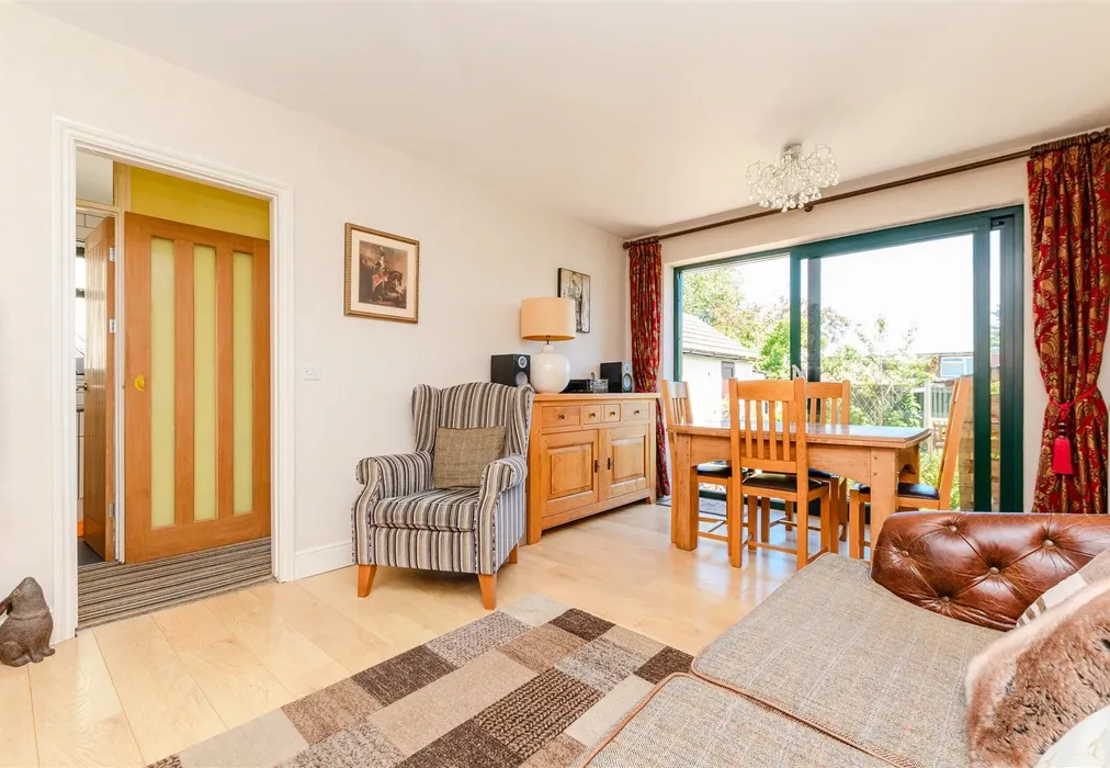 Living Room - Harold Road, Dartford, Kent - Wards of Kent