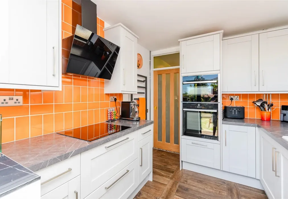 Kitchen - Harold Road, Dartford, Kent - Wards of Kent