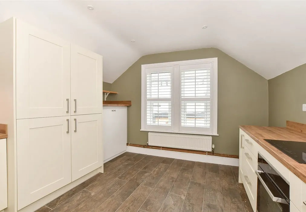 Kitchen - High Street, Sandown, Isle of Wight - Wards of Kent
